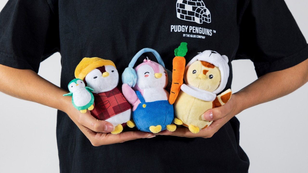Conheça os Pudgy Penguins, os NFTs que se transformam em brinquedos de pelúcia Lorena Bueri