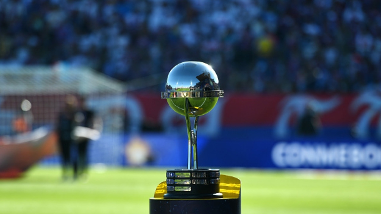 Conmebol anuncia cidade-sede da final da Copa Sul-Americana   Lorena Bueri
