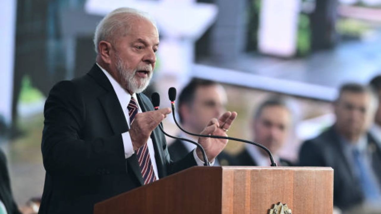 Lula veta trecho da lei que restringe ‘saidinha’ dos presos Lorena Bueri