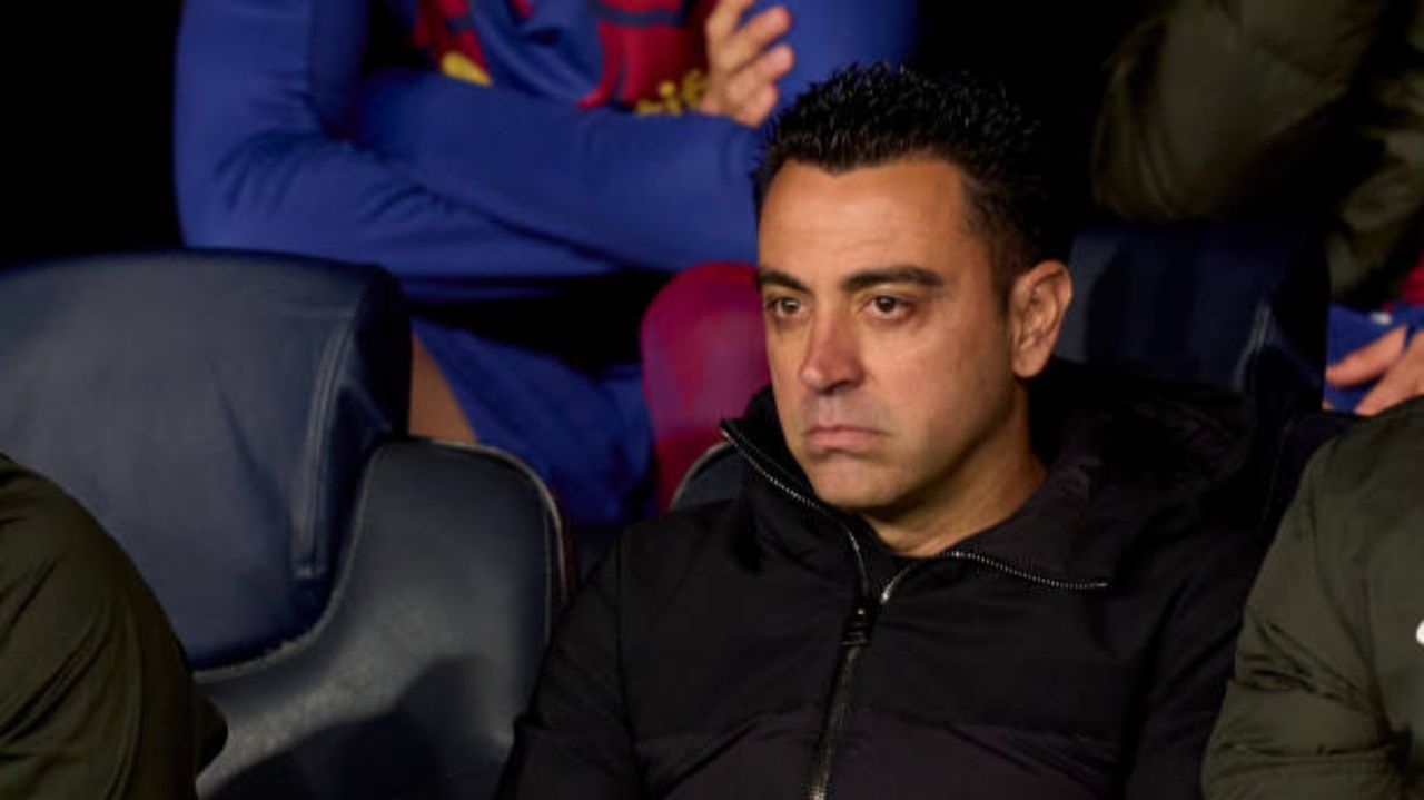 Xavi critica a arbitragem em eliminação do Barcelona na Champions Lorena Bueri