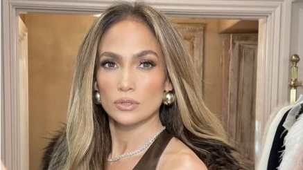 Jennifer Lopez vende cobertura milionária em Nova York Lorena Bueri