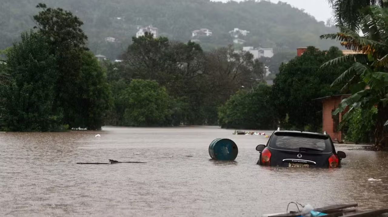 Rio Grande do Sul entra em estado de alerta após desastre causado pelos temporais Lorena Bueri