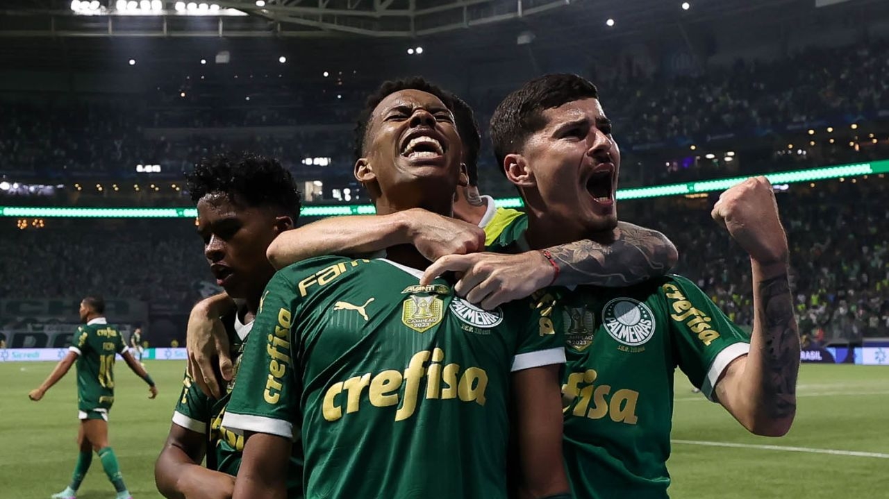 Palmeiras vence, mas Abel Ferreira critica decisão do VAR Lorena Bueri