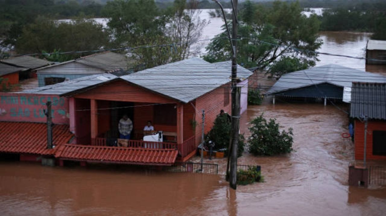 Rio Grande do Sul: prefeito de Eldorado do Sul ordena evacuação de todo o município Lorena Bueri