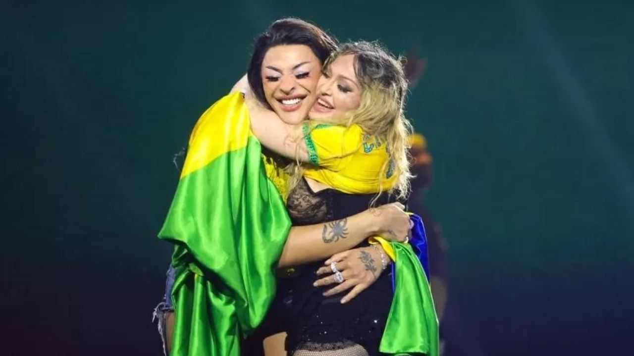 Madonna publica álbum de fotos de “Celebration Tour” no Rio ao lado de Pabllo Vittar  Lorena Bueri