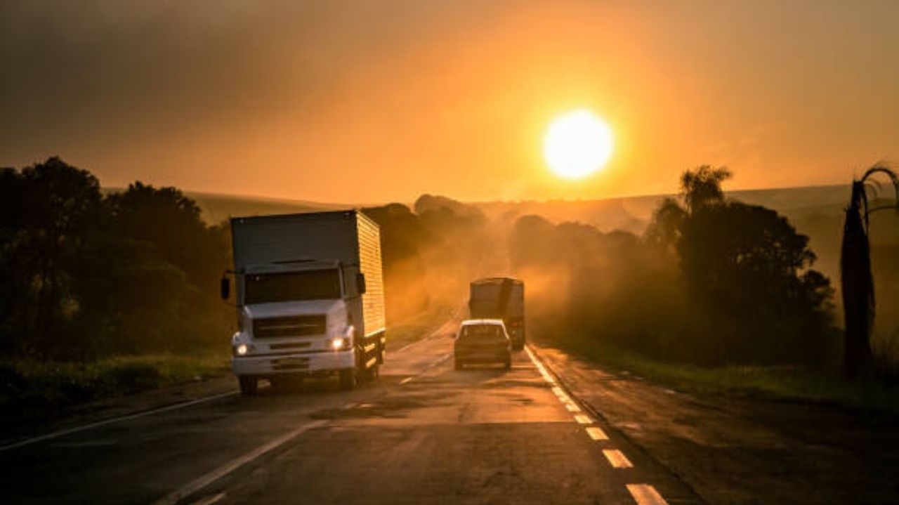 ANTT isenta veículos de carga com donativos para o RS de pedágios em estradas federais  Lorena Bueri