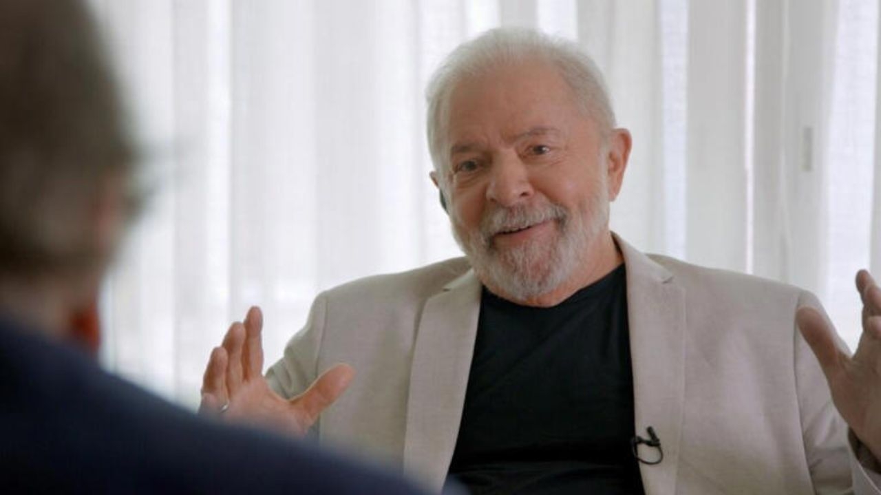 Documentário sobre Lula é aplaudido por 4 minutos em Cannes Lorena Bueri