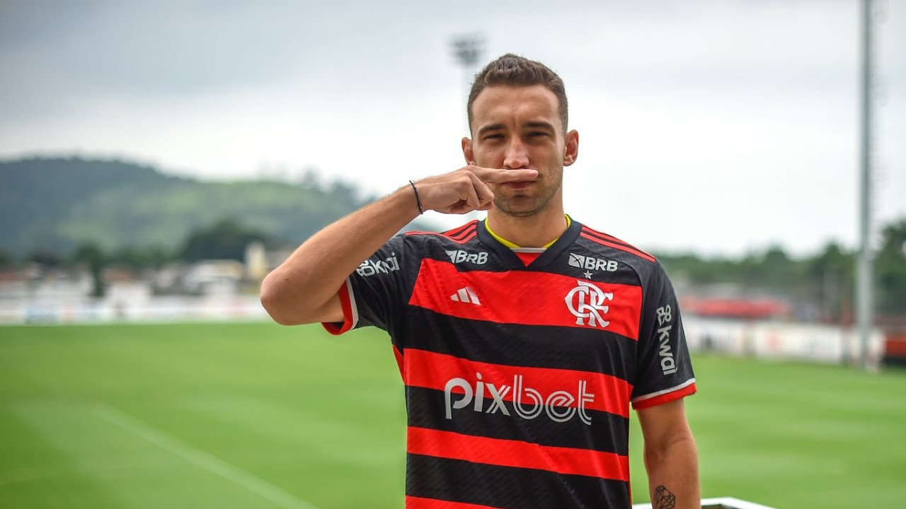 Léo Ortriz pode entrar no jogo contra Amazonas pela Copa do Brasil Lorena Bueri