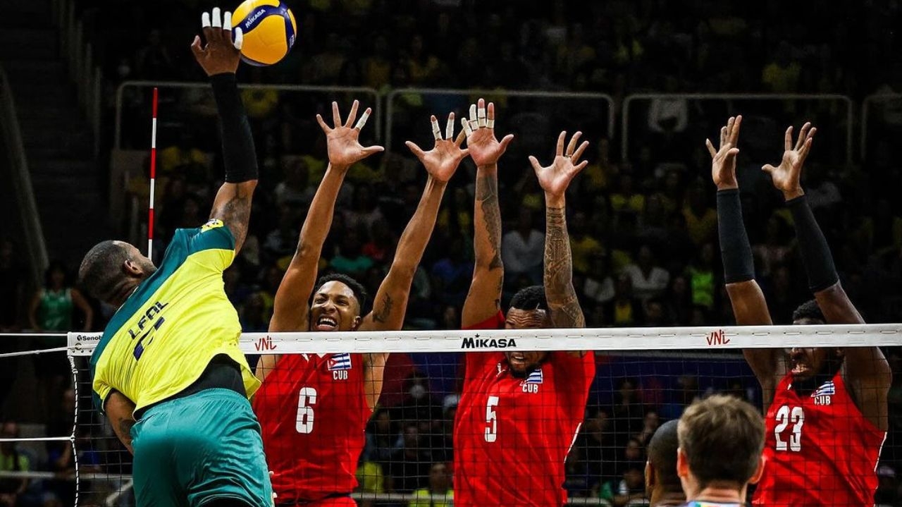 Brasil estreia com derrota na Liga das Nações Masculina Lorena Bueri