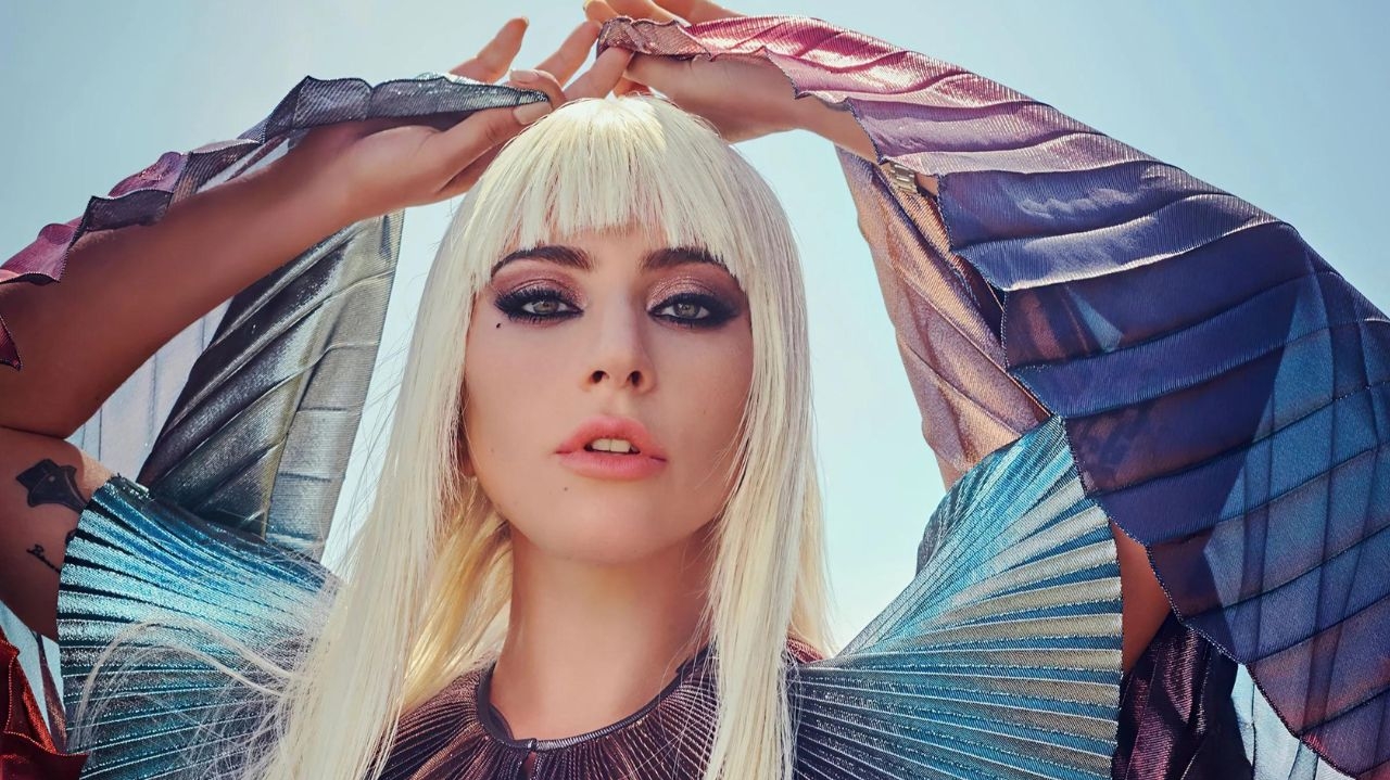 Lady Gaga irá lançar nova música diferente de todas  já lançadas Lorena Bueri