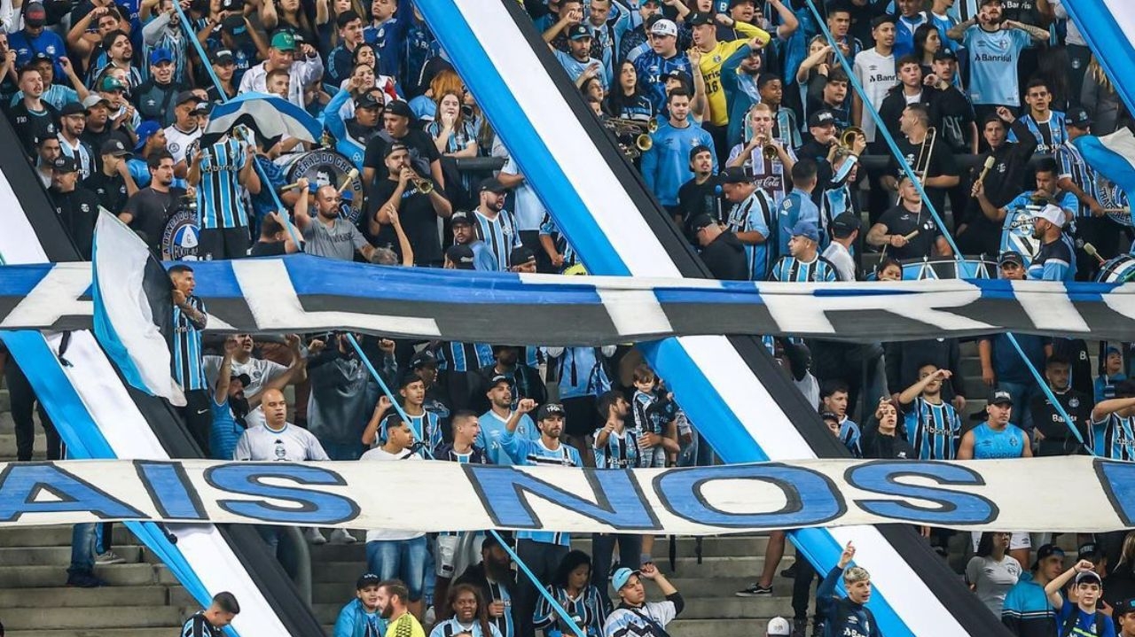 Grêmio: torcida garante metade dos ingressos para Libertadores no Couto Pereira Lorena Bueri