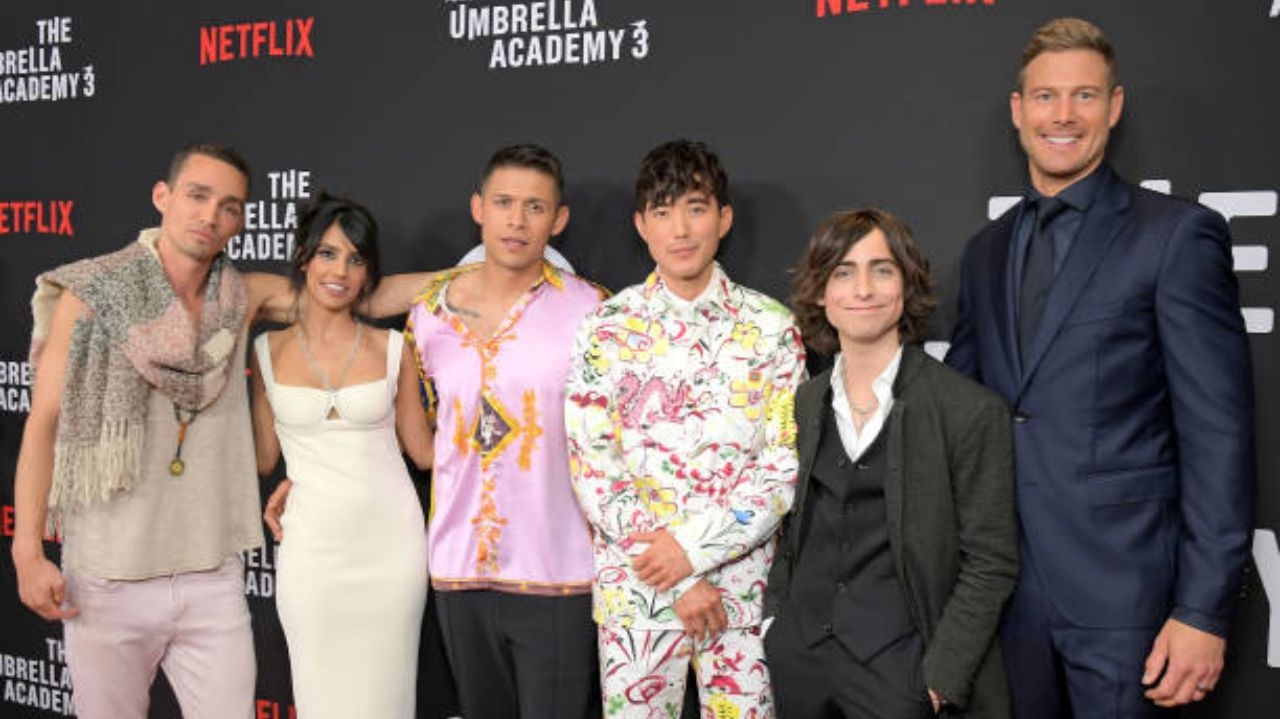 'The Umbrella Academy': pôster da 4ª temporada confirma trailer para amanhã Lorena Bueri