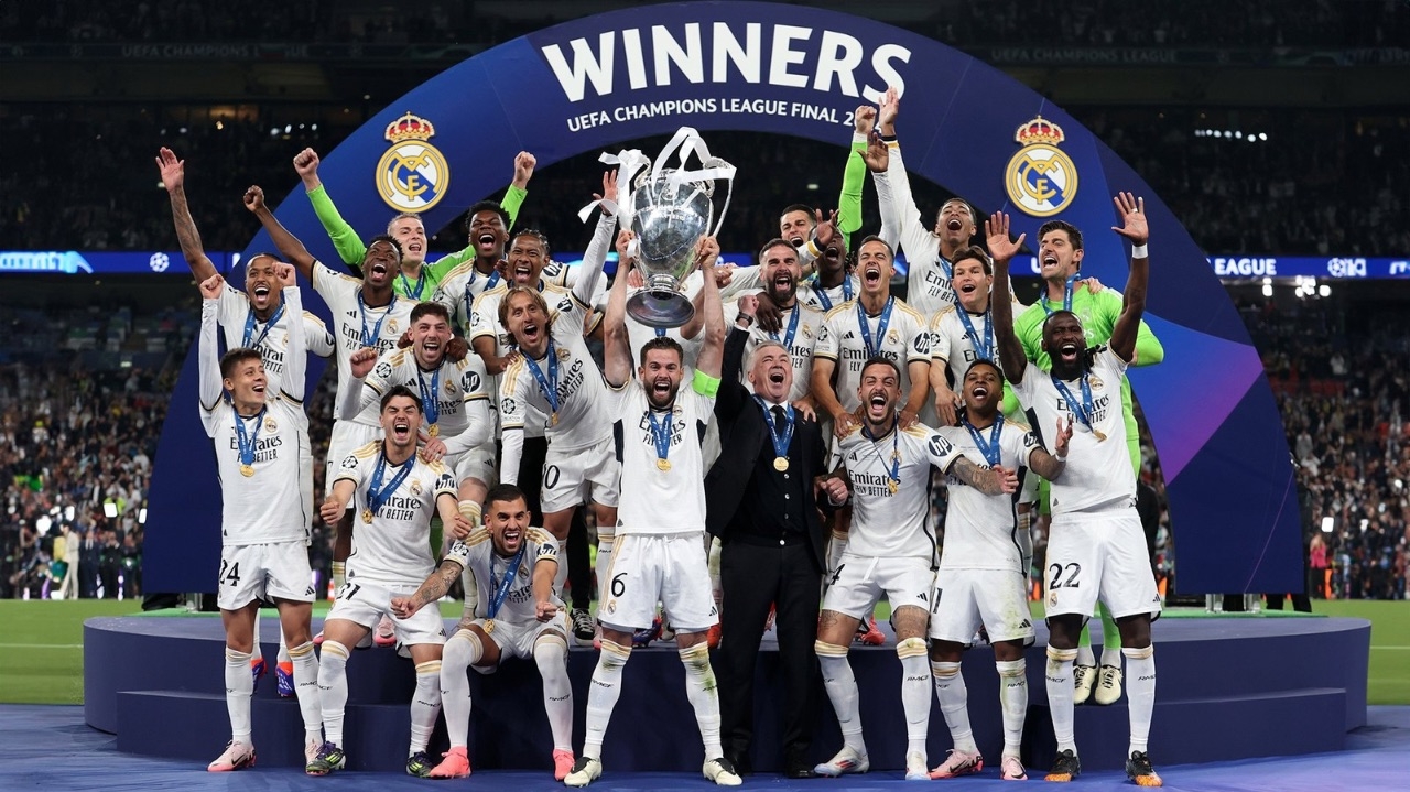 Real Madrid vence o Borussia e conquista a Champions Lorena Bueri