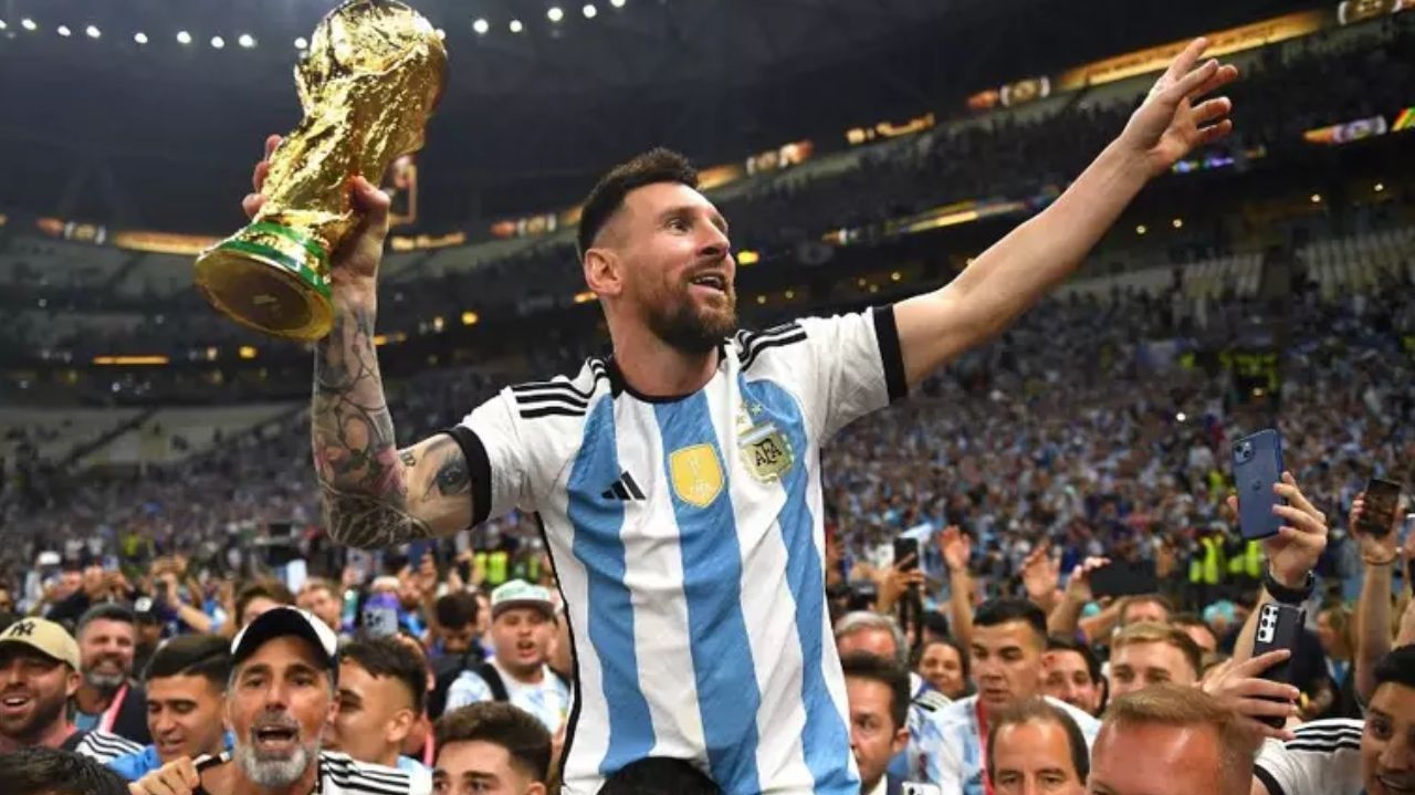 Messi fala sobre possível participação na próxima Copa do Mundo Lorena Bueri