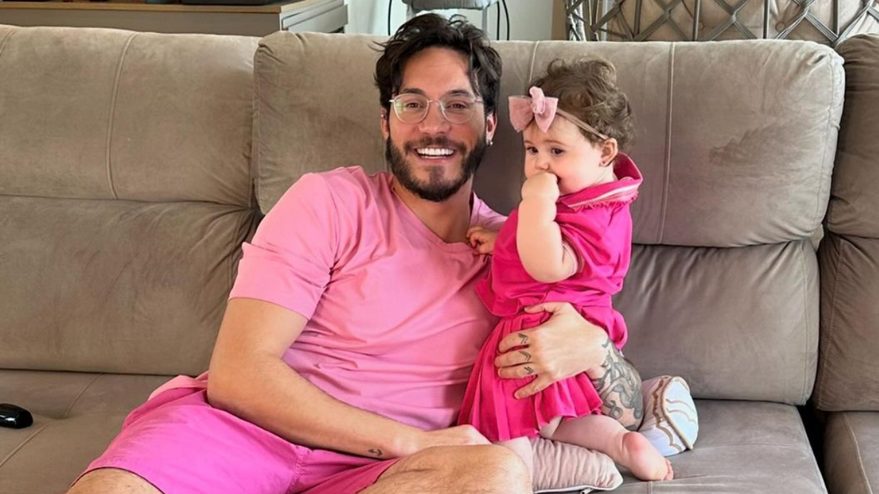 Eliezer desabafa no Instagram sobre a falta de interação com a filha Lorena Bueri