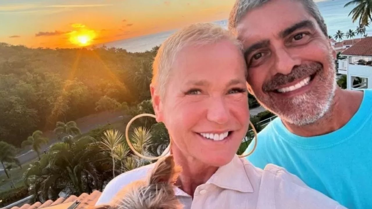 Xuxa se declara para Junno Andrade: 'me acalma, me dá prazer' Lorena Bueri