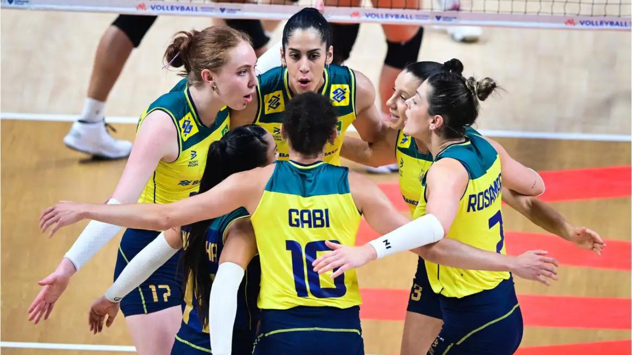 Vôlei brasileiro tem jogo difícil contra o Japão e técnico faz pedido importante Lorena Bueri