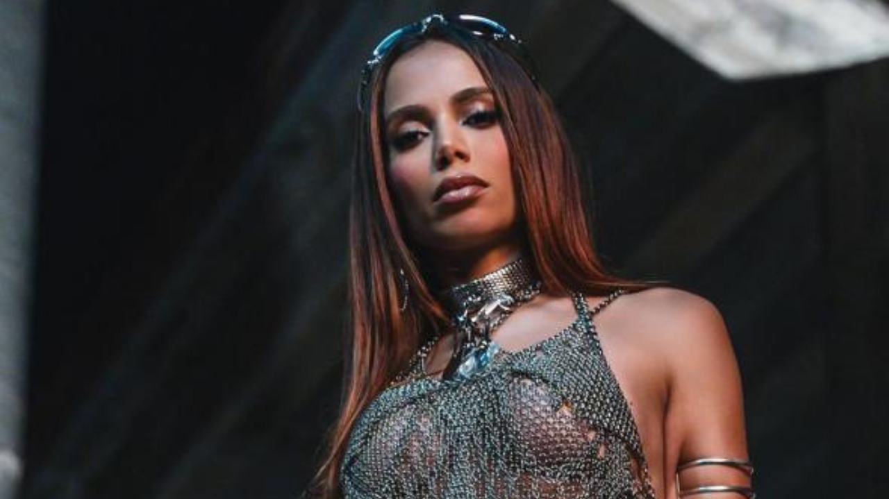 Anitta fala sobre saúde mental e fama em conversa com Bianca Andrade  Lorena Bueri