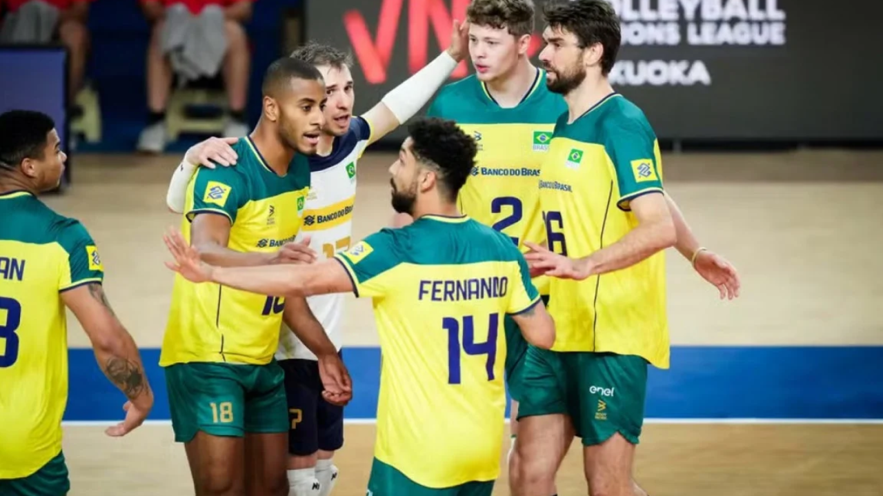 Vôlei masculino assegura presença na etapa final da Liga das Nações Lorena Bueri