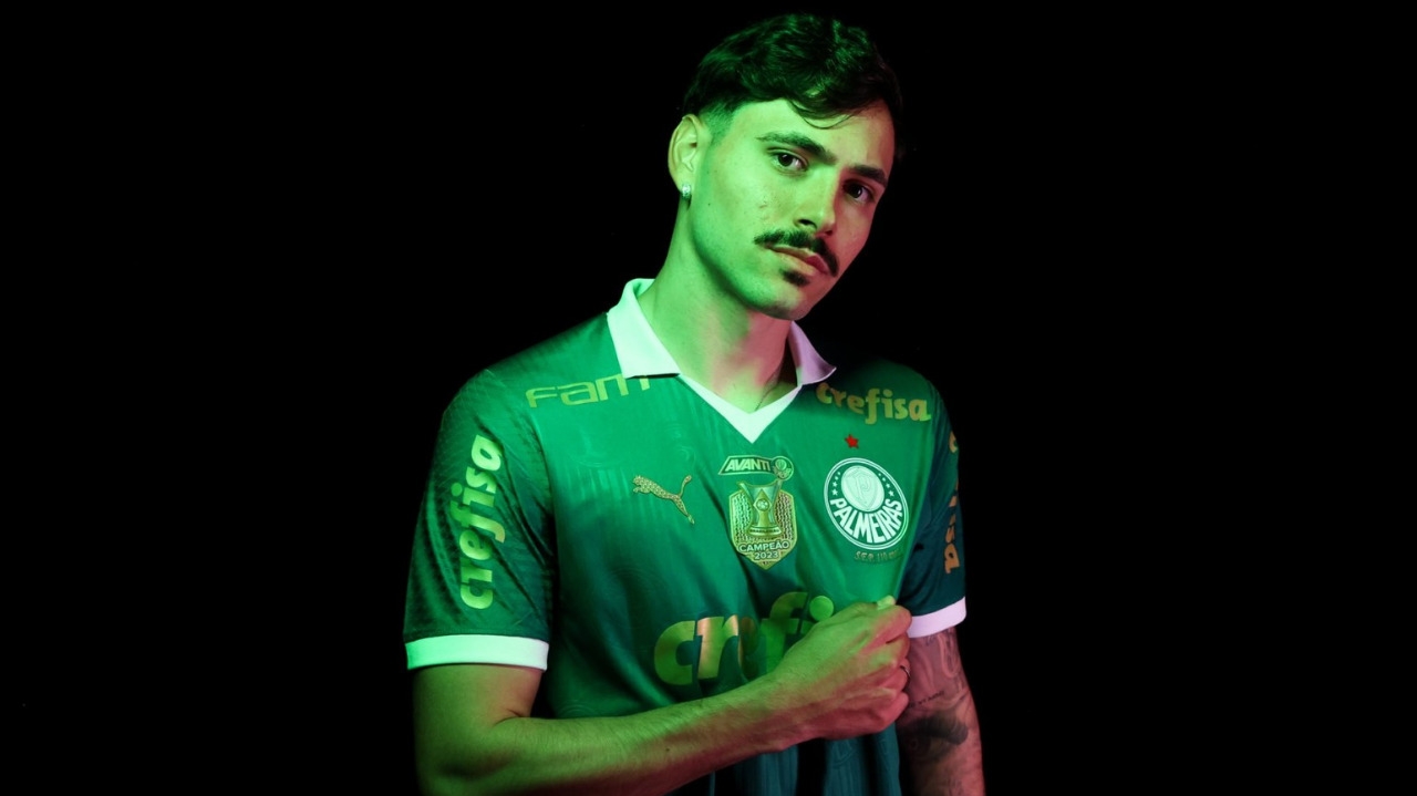 Palmeiras anuncia a contratação de Mauricio, ex-meia-atacante do internacional Lorena Bueri