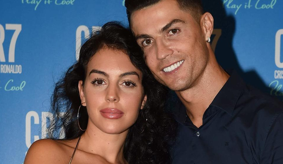 Namorada de Cristiano Ronaldo debocha do técnico do Real Madrid Lorena Bueri