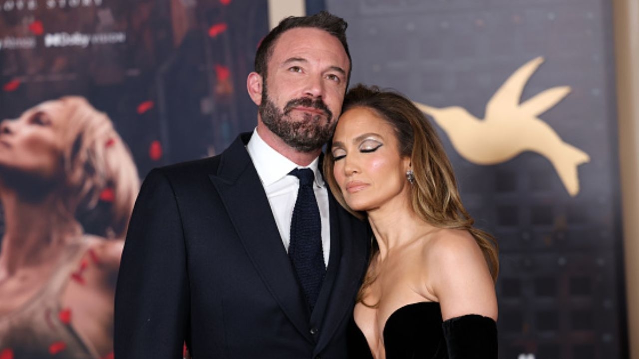 Ben Affleck e Jennifer Lopez discutem por três horas, afirma revista Lorena Bueri