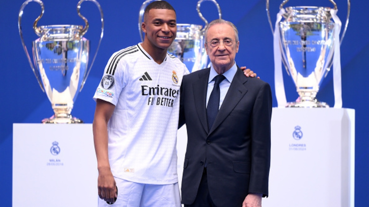 Mbappé é apresentado com estádio lotado em Madrid Lorena Bueri