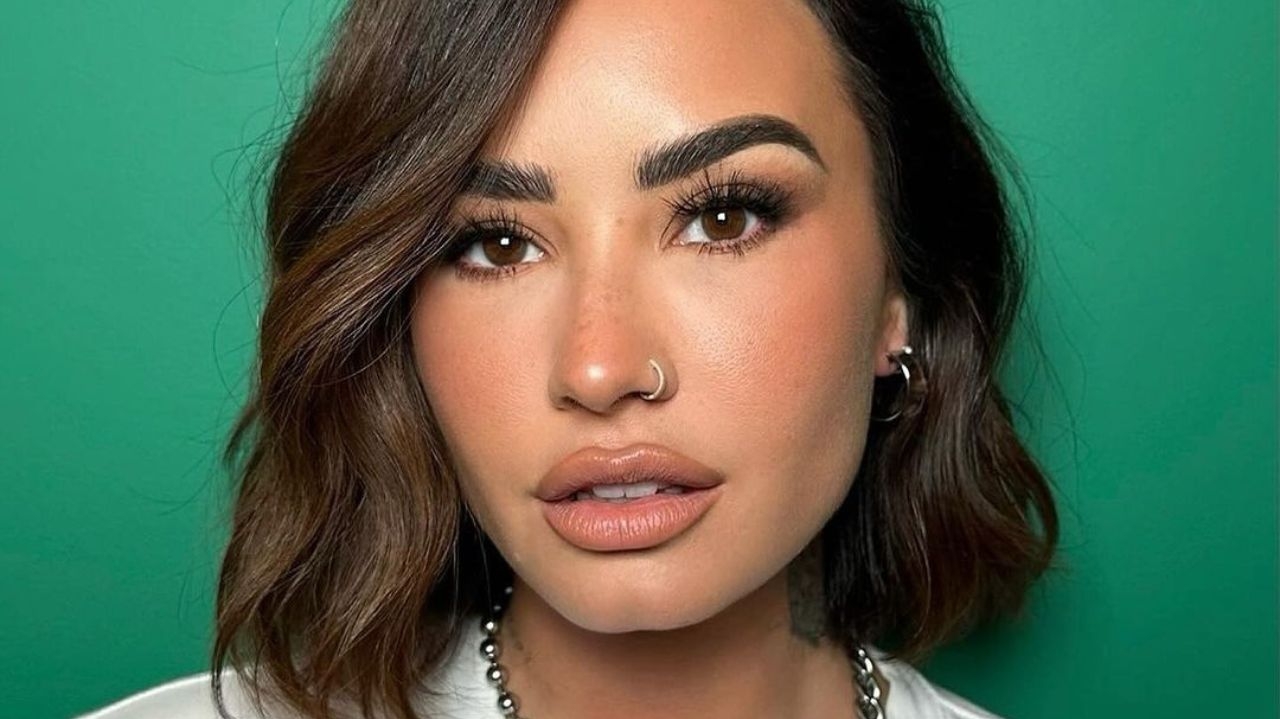 Demi Lovato pode estar voltando para o Pop Lorena Bueri