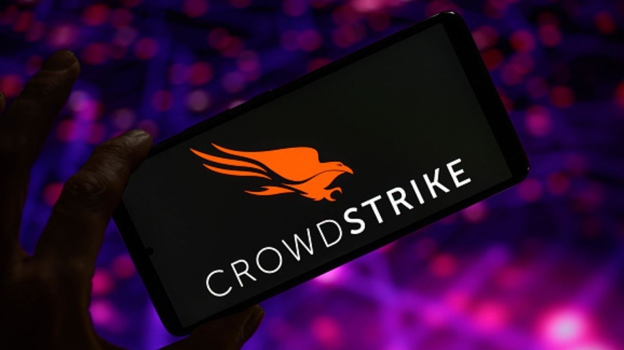 Falha nas atualizações da CrowdStrike causam apagão global generalizado Lorena Bueri