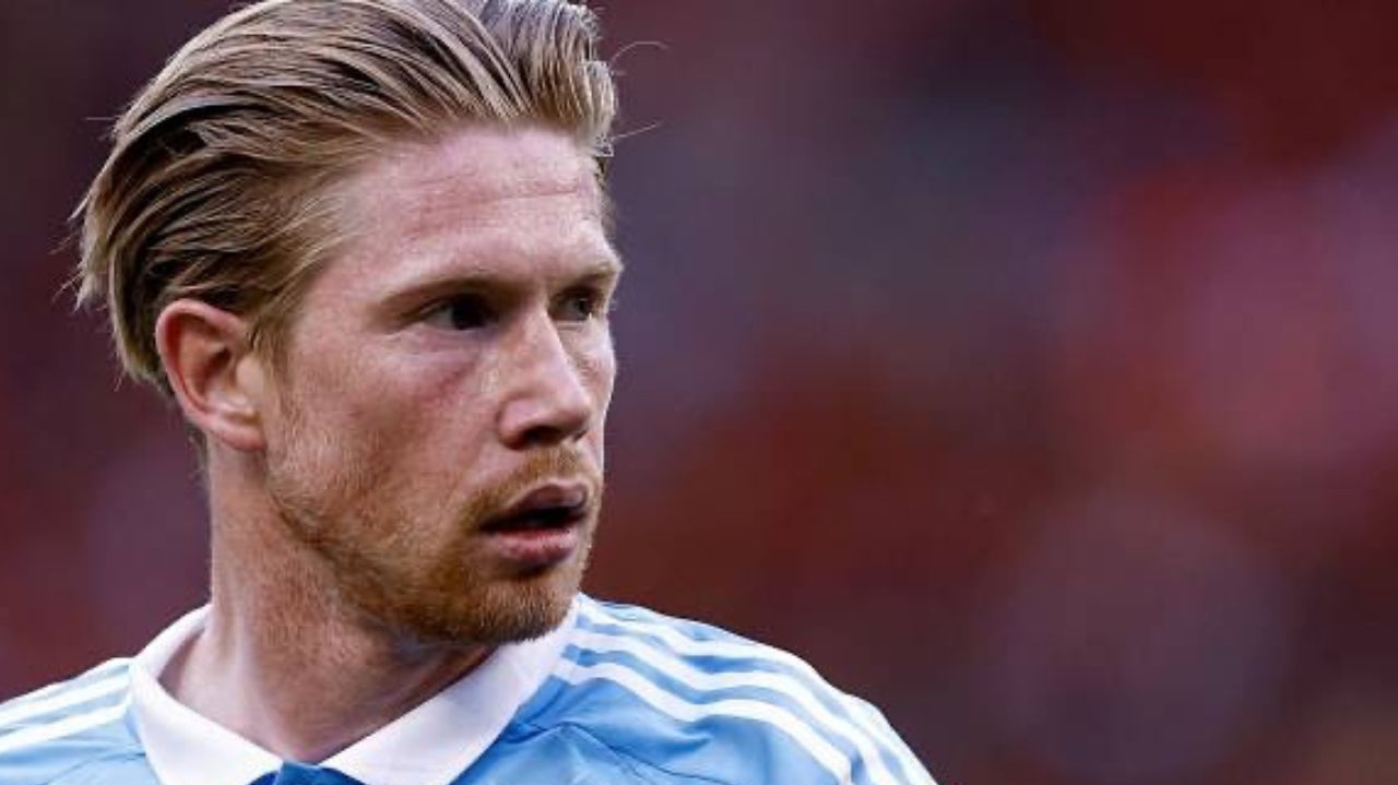 De Bruyne acerta com Al-Ittihad, diz jornal inglês Lorena Bueri