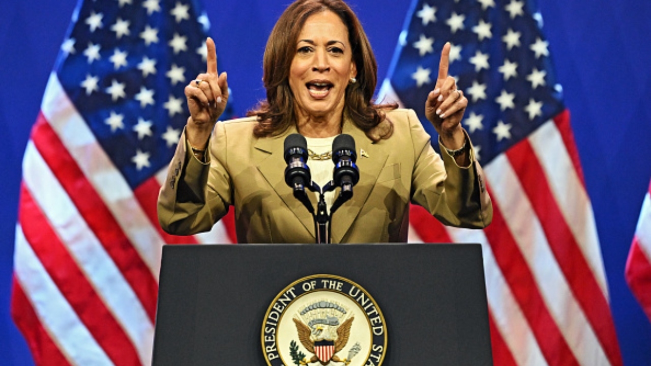 Kamala Harris recebe aval de parte dos Democratas para candidatura Lorena Bueri