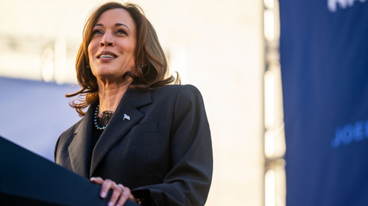 Hollywood encerra embargo e celebridades apoiam Kamala Harris Lorena Bueri