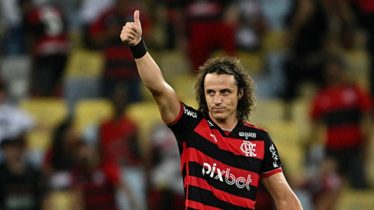 Jogo entre Vitória e Flamengo terá reencontro de David Luiz com ex-clube Lorena Bueri