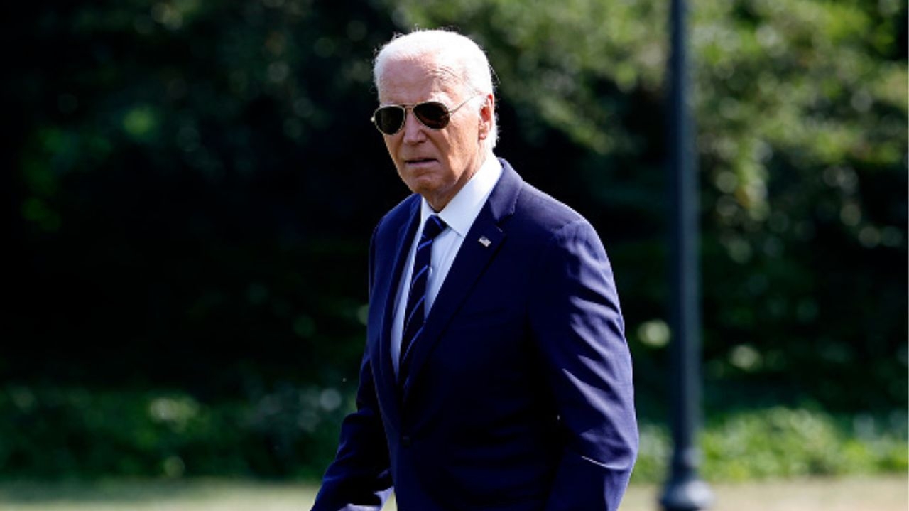  Joe Biden faz sua primeira aparição pública após desistir da candidatura Lorena Bueri