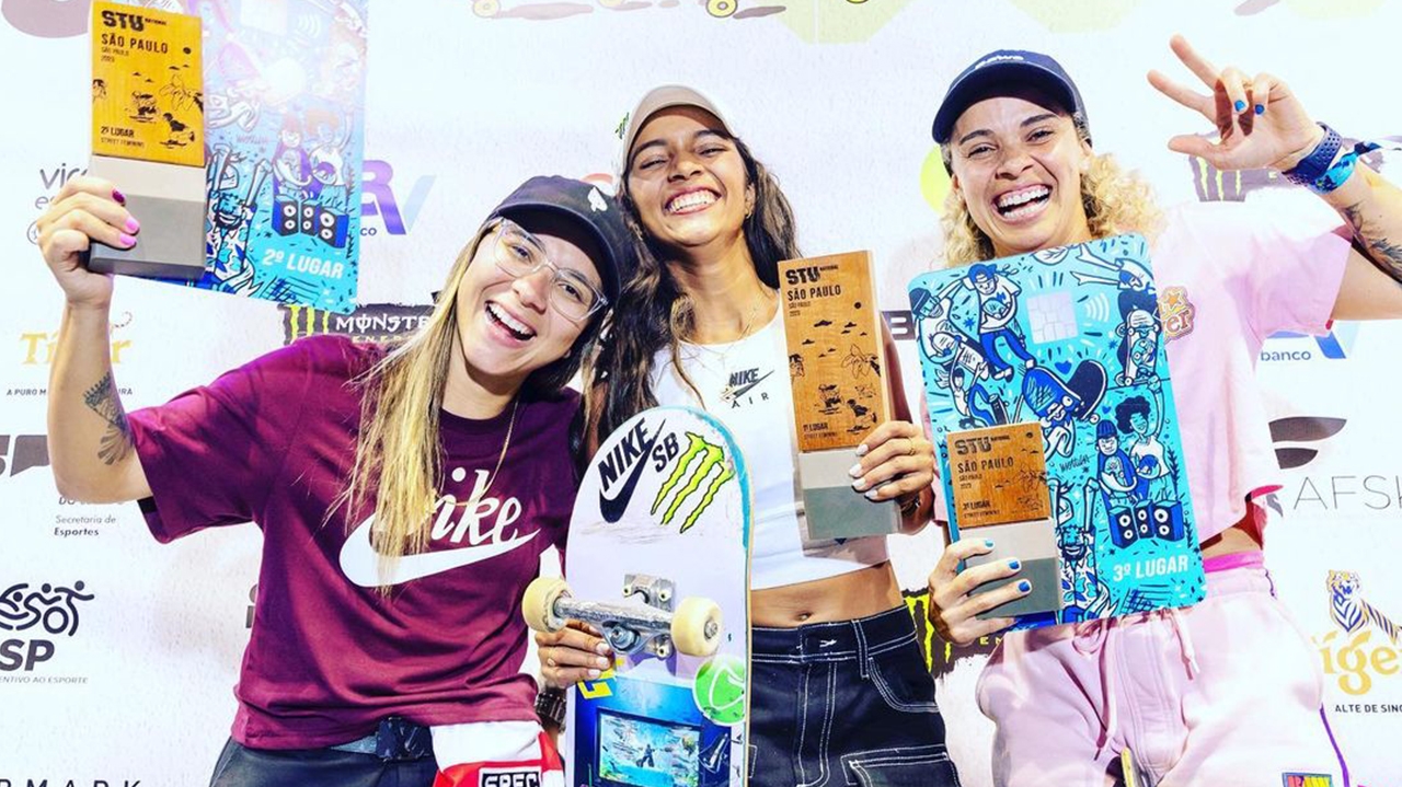 Rayssa Leal e companheiras de skate enfrentam dificuldades de transporte em Paris Lorena Bueri