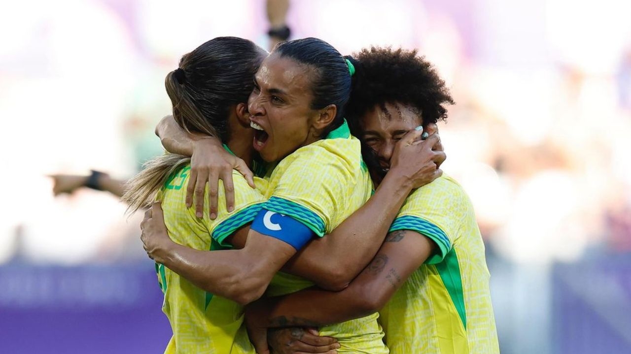 Brasil estreia com vitória sobre a Nigéria no futebol feminino de Paris Lorena Bueri