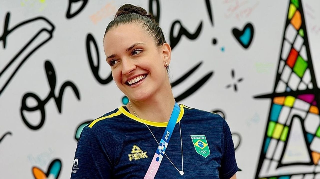 Gabi Moreschi, goleira do time olímpico de handebol brasileiro, declara “Não viemos para brincadeira' Lorena Bueri