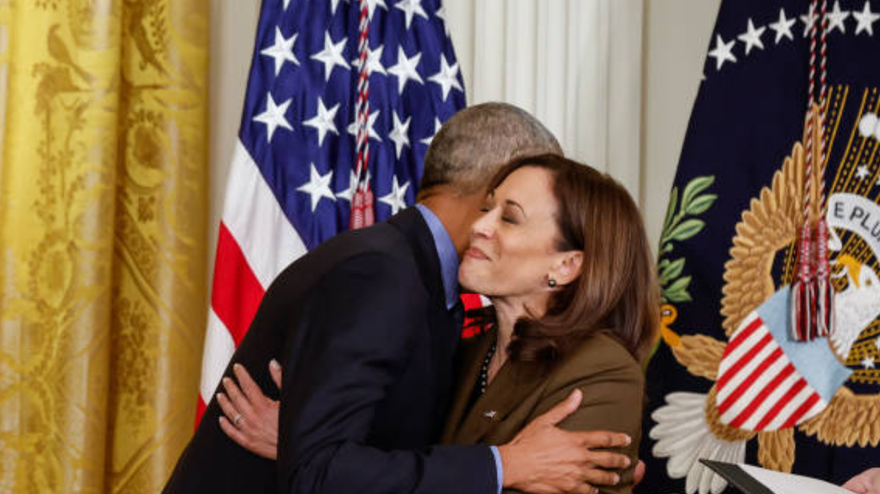 Kamala Harris recebe apoio de Barack Obama em sua corrida à presidência dos EUA Lorena Bueri