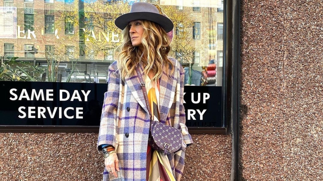 Confira o look escolhido por Sarah Jessica Parker para prestigiar as olimpíadas Lorena Bueri