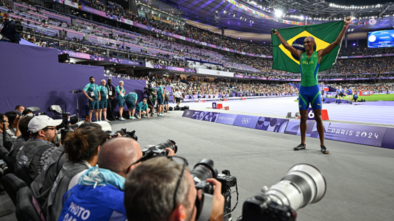 Piu é terceiro colocado e conquista o Bronze nos 400 metros com barreiras Lorena Bueri