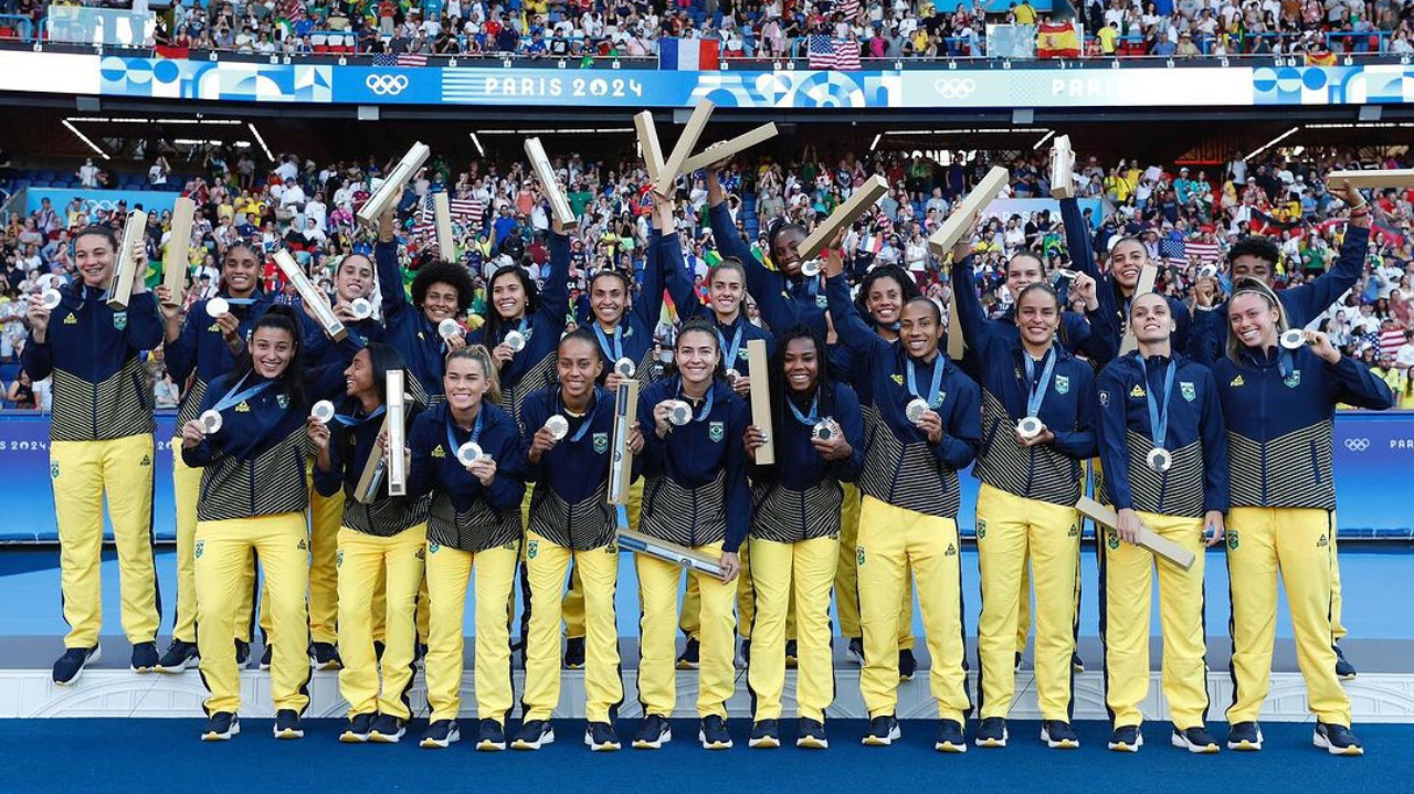 Brasil perde para os Estados Unidos e fica com a medalha de prata no futebol feminino Lorena Bueri