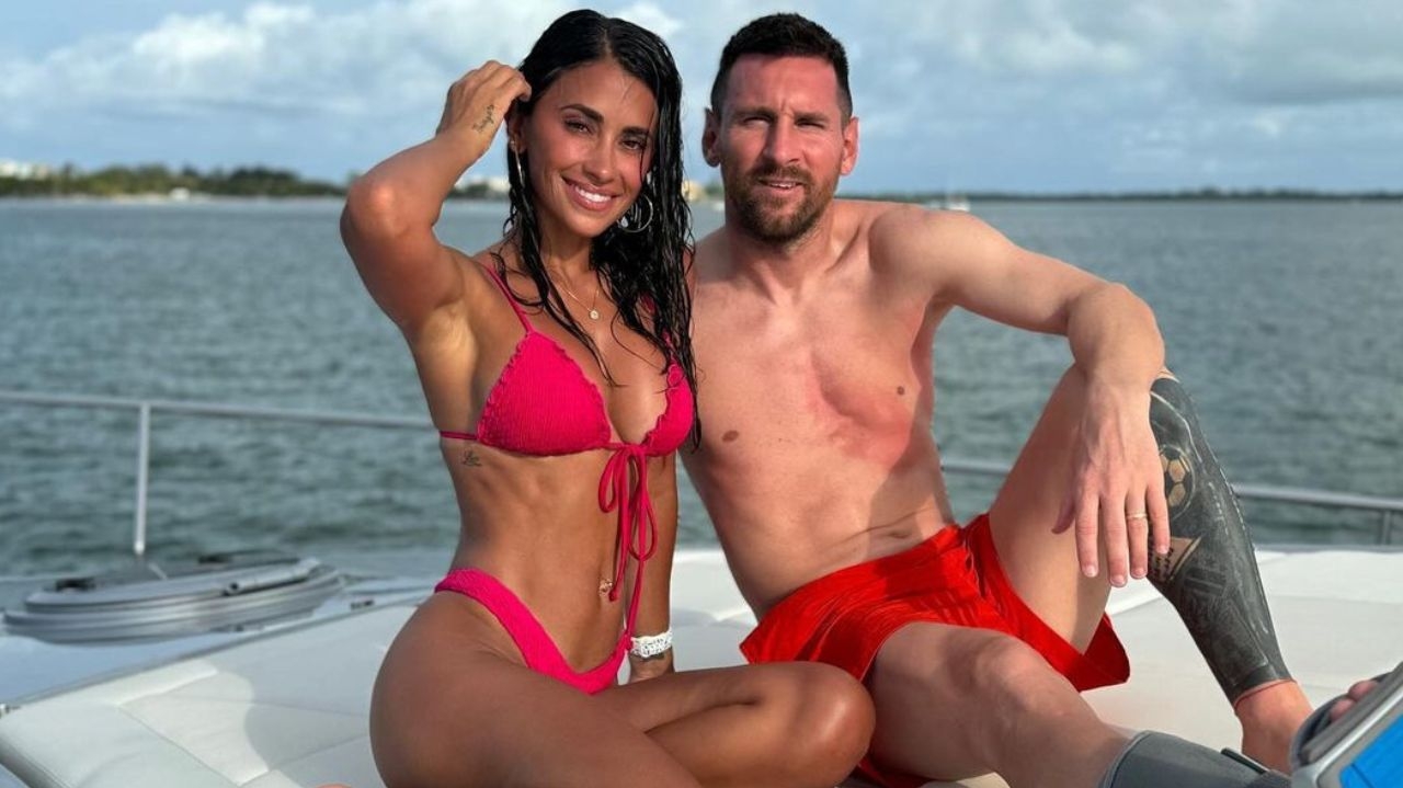 Antonela Roccuzzo compartilha fotos de passeio de barco feito em família  Lorena Bueri