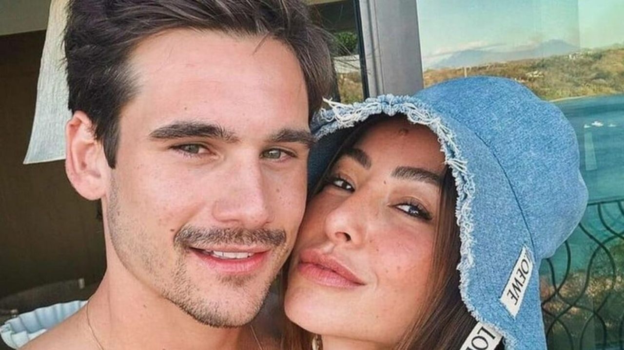 Nicolas Prattes revela frequência sexual com Sabrina Sato em programa de TV Lorena Bueri