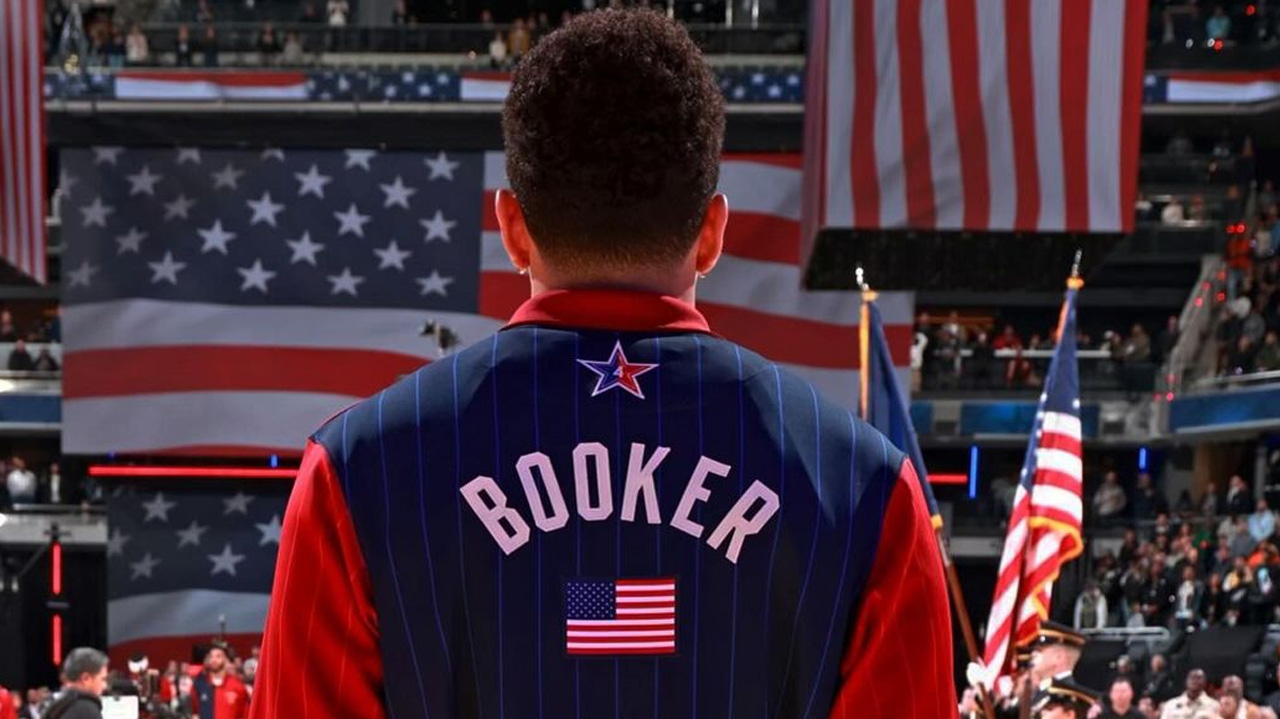 Veja a estratégia de Devin Booker para se tornar um ícone de moda Lorena Bueri