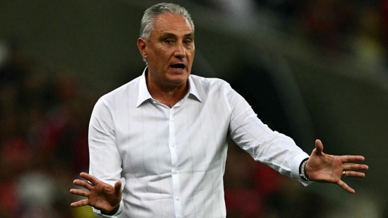 Tite protesta contra calendário e diz que time merecia ter feito mais gols Lorena Bueri