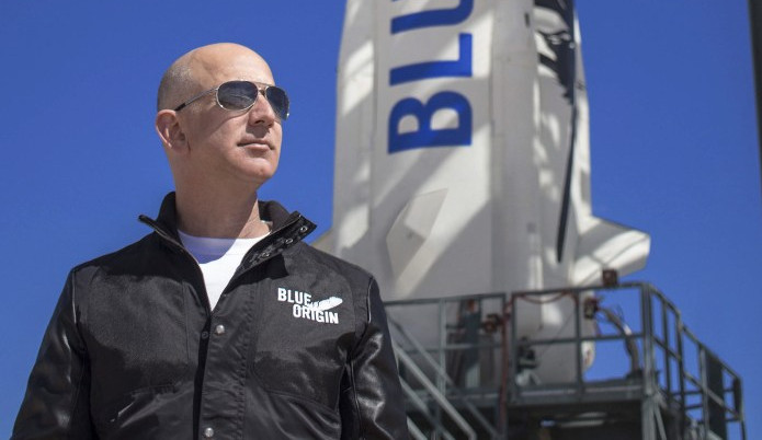 Bilionário Jeff Bezos processa NASA por contrato com a SpaceX Lorena Bueri