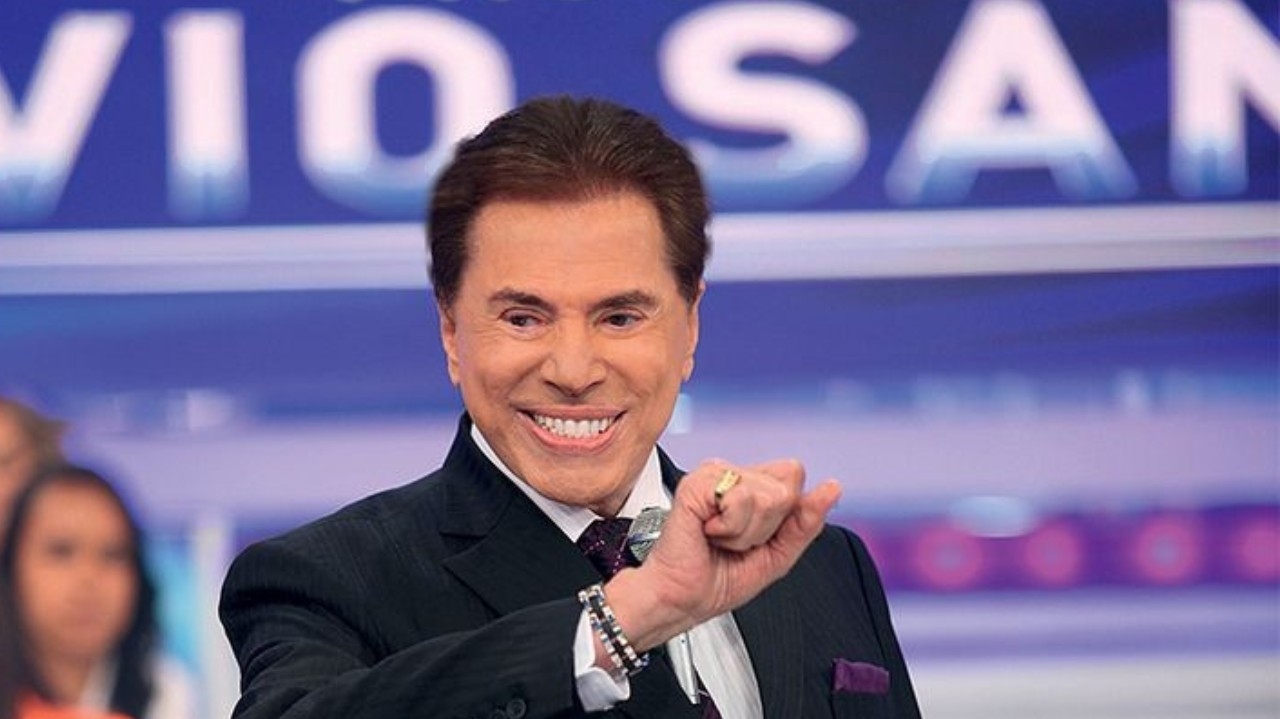 Famosos manifestam tristeza pela falecimento de Silvio Santos, aos 93 anos Lorena Bueri