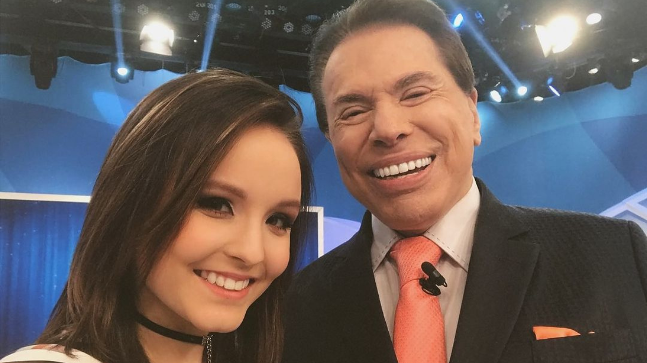 Larissa Manoela se emociona ao falar de Silvio Santos no programa do Domingão  Lorena Bueri