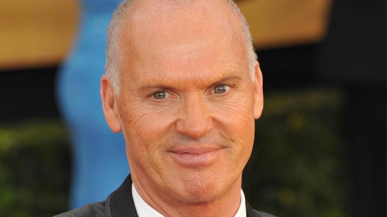 Michael Keaton não se incomoda com o cancelamento de 'Batgirl' Lorena Bueri