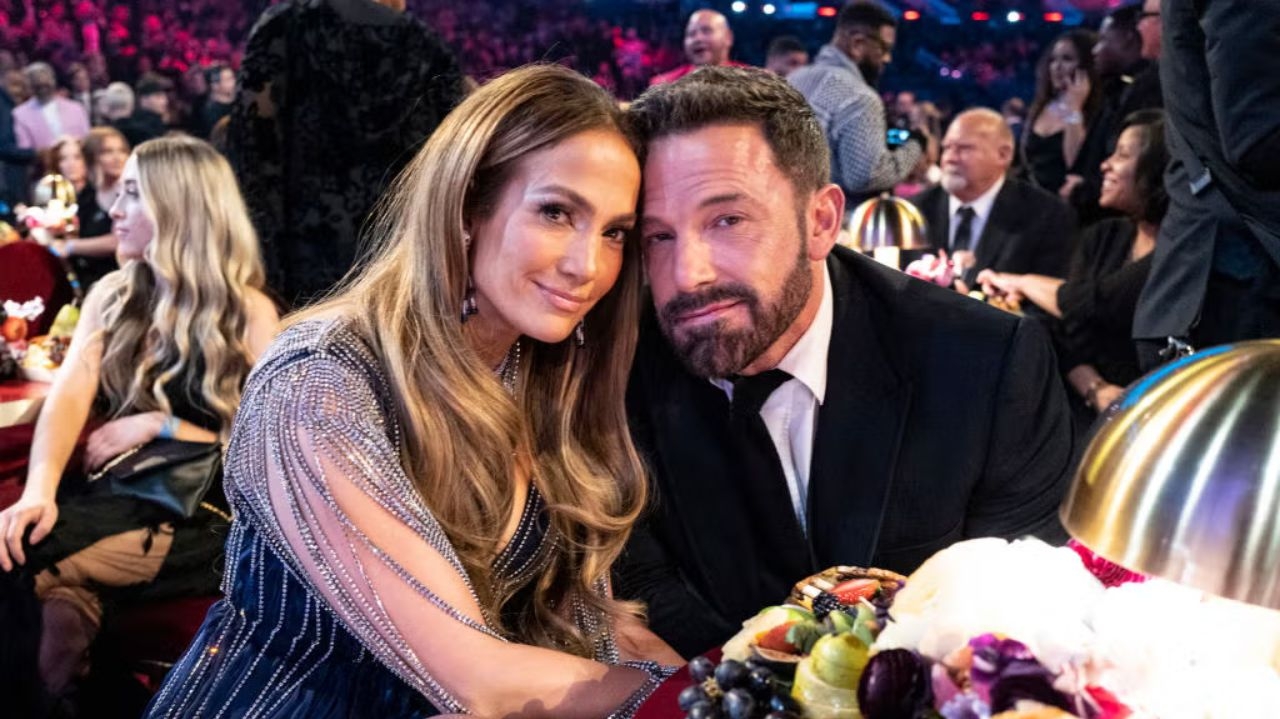 Fonte aponta que filhos de J-Lo e Ben Affleck estão reagindo bem a separação do casal  Lorena Bueri